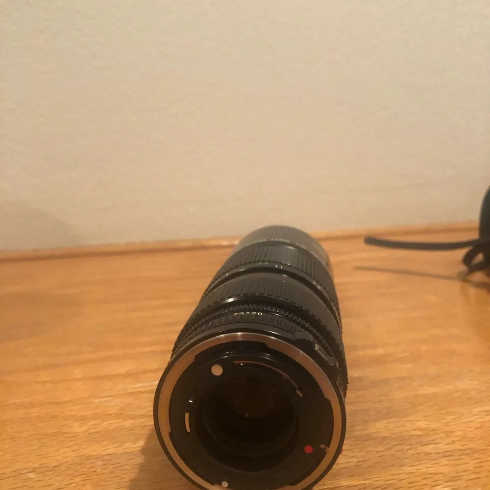 Canon 80-200 mm zoom lens 1:4 4 with case